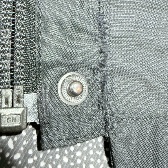 THE NORTH FACE LYNWOOD PARKA, black, medium - Picture 8 of 15